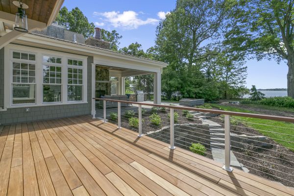 Cost of Deck Service in Brick