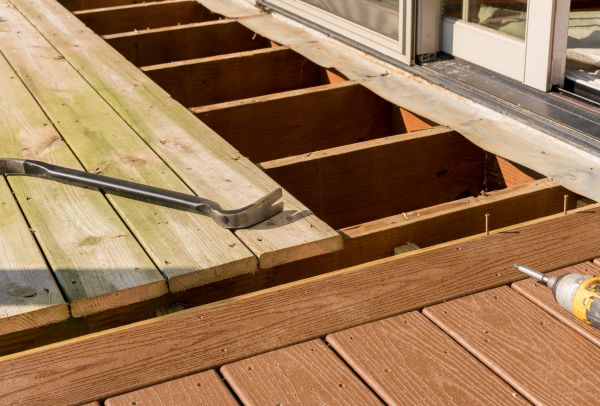 Cost of Old Deck Repair in Brick
