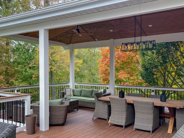 Cost of Deck Enclosure Construction in Brick