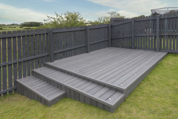 Cost of Vinyl Deck Construction in Brick